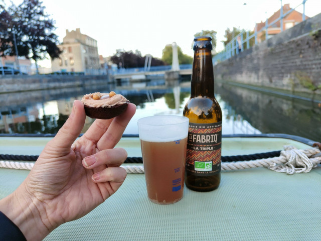 ap-r-eau-bord-des-bateaux-promenades-du-vieux-douai-douaisis-balade-en-barque-canaux-fluvial-c-douaisis-agglo-3198