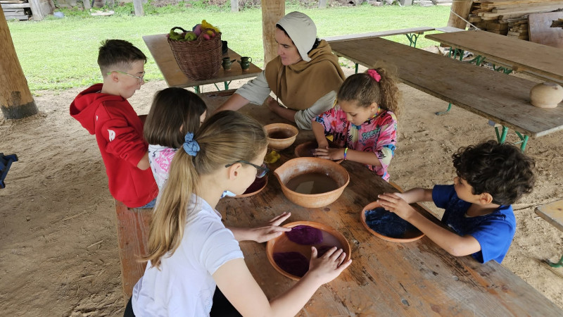 05-08-atelier-artisans-les-3-petits-moutons-2-3986 05-08-atelier-artisans-les-3-petits-moutons-2-3986