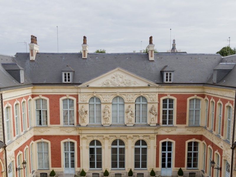 h-tel-aoust-2173 h-tel-aoust-2173