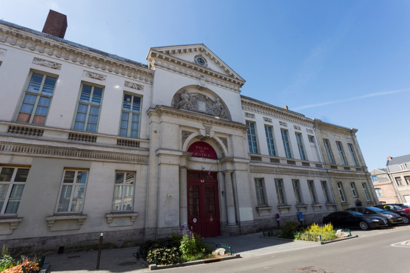 palais-de-justice-parlement-de-flandres-cours-d-appel-douai-douaisis-nord-france-c-adlanglet-3173